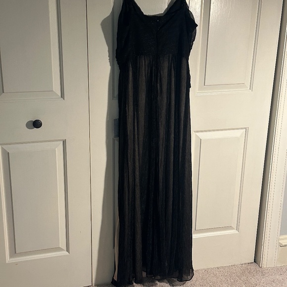 Jewel Badgley Mischka Metallic Maxi Dress with Side Slit - NWT, but Flawed - 14 - Picture 5 of 16